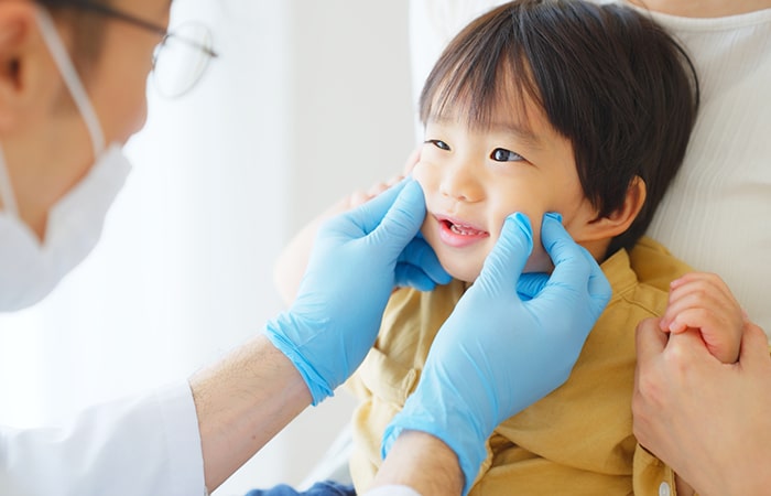 美しく健康的な歯並びを手に入れる、小児矯正治療